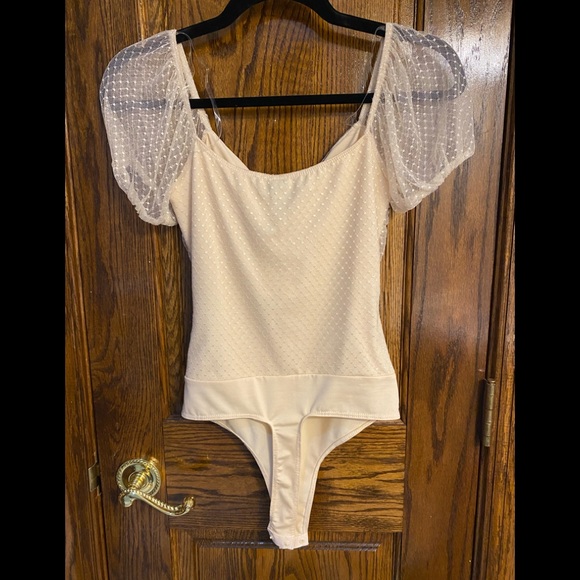 Windsor Top NWT - Picture 2 of 5